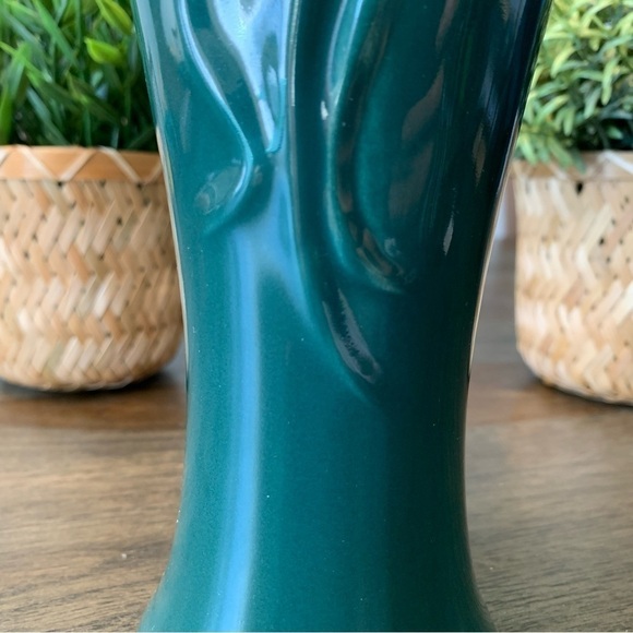 Vintage Haeger Vase Deep Green Ribbon Design Forest Green Made in USA Haeger 980 - Picture 8 of 11